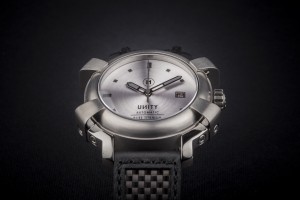 reloj de titanio